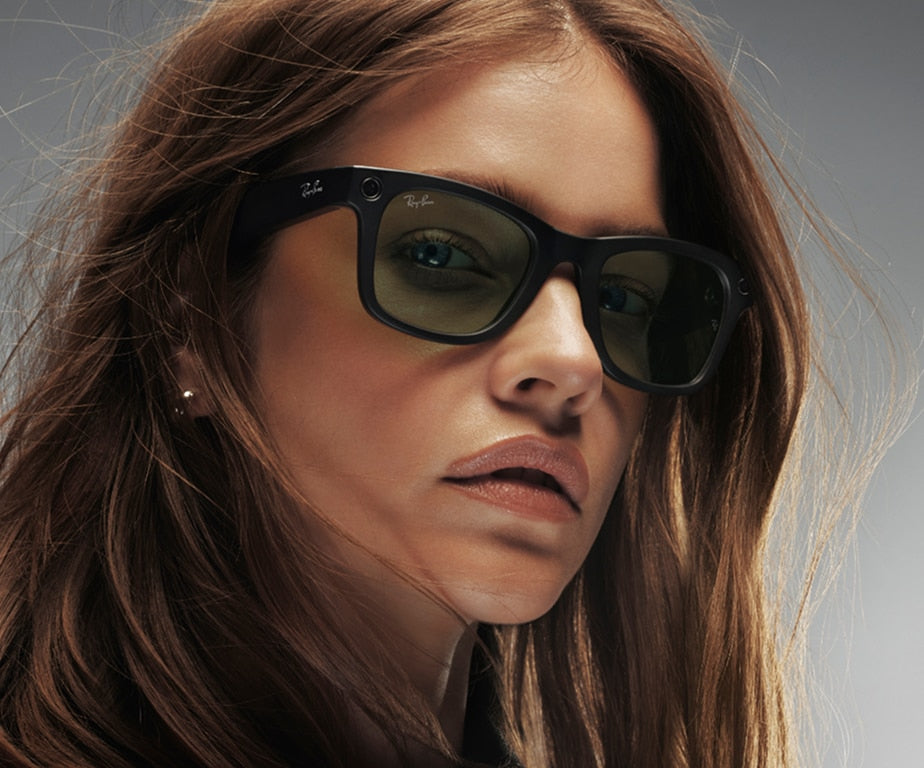 Ray Ban Stories Smart Sunglasses Wayfarer Style with Built In Camera and Audio in Blue Grey Frame