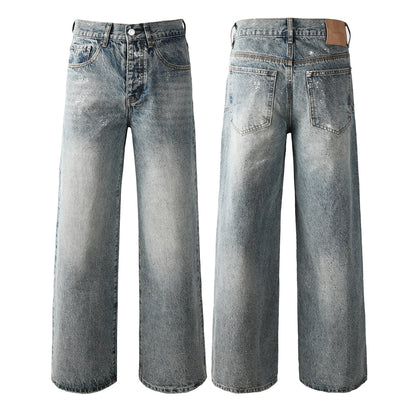 Vaqueros holgados de lavado claro para hombre con efecto descolorido y salpicaduras de pintura blanca clara. Diseño 101 